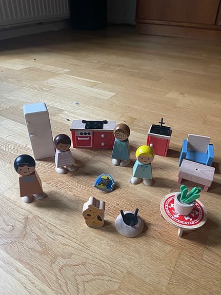 LEGO DUPLO klossar, figurer och möbler till dockshus, blandat paket