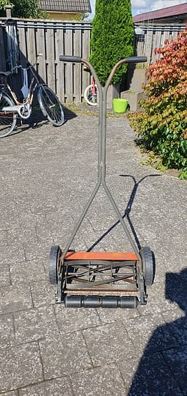 Husqvarna handgräsklppare