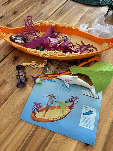 Playmobil - båt med feer och annat enligt bild.