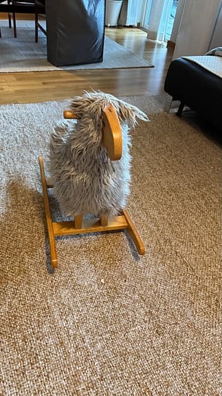 Gunghäst får grå