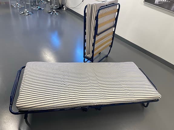 IKEA bäddmadrass till fällbar extrasäng