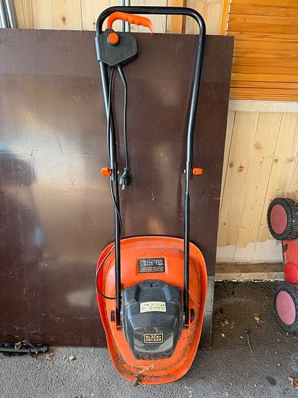 Black+Decker elgräsklippare