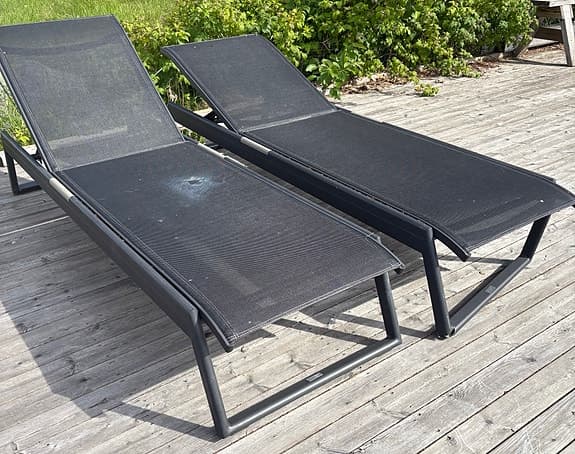 Två solsängar från Comfort Garden