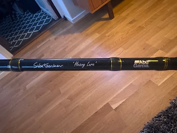 Fiskespö - Svartzonker Classic Motoroil Heavy Lure spinnspö 8'3" 50-220 g