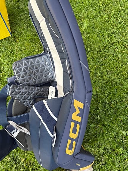 Målvaktsbenakydd ishockey