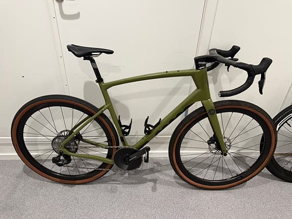Ceepo Rindö XL – SRAM Force AXS XPLR – Giant CXR 1 Carbon – Vision Metron RCR