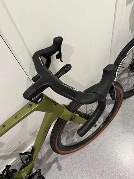 Ceepo Rindö XL – SRAM Force AXS XPLR – Giant CXR 1 Carbon – Vision Metron RCR