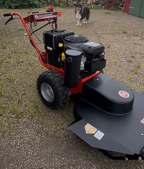DR Power Equipment gräsklippare röjslåtter med hjul