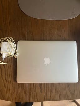 MacBook Air 13" från 2017, Intel i5, 8GB RAM