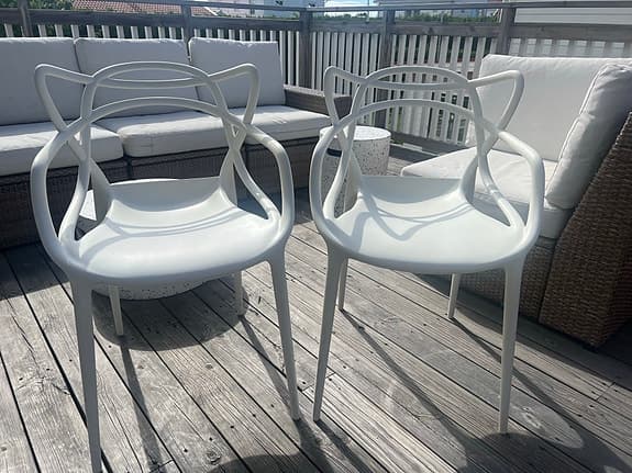 2 st Kartell masters stolar - vita