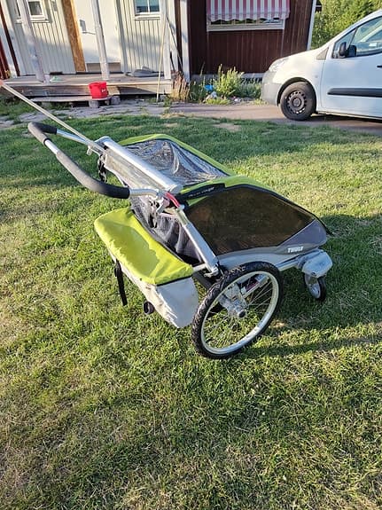 Thule Chariot cykelvagn grön