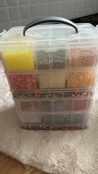 Hama pärlor med 2 förvaringsboxar och pärlplattor