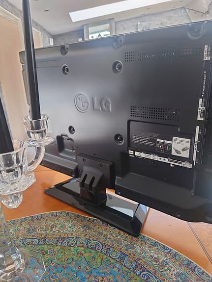 LG 32LS570T 32" LED-TV svart