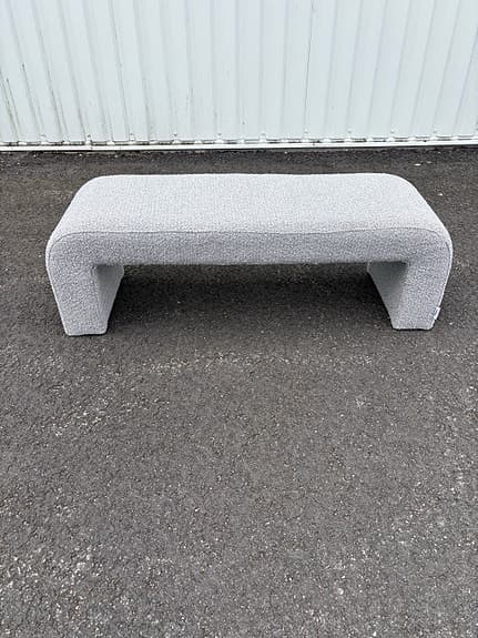 Pastill Odette Bänk i Bouclé, 120 cm bred