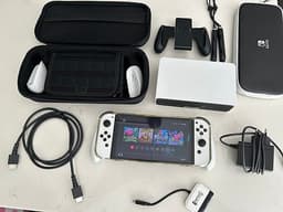 Nintendo Switch OLED vit – komplett paket med 1TB minneskort