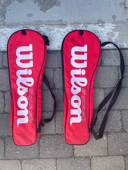 2 st Wilson Squashracketar i nyskick + bollar & fodral