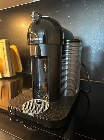 Nespresso- Kaffemaskin
