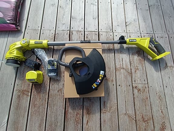 Ryobi OLT1832 grästrimmer 18V + 2Ah batteri + laddare - Helt nytt oanvänd