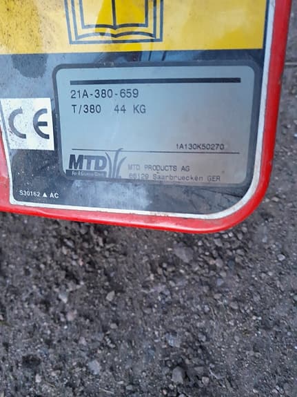 MTD T/380 jordfräs bensindriven röd
