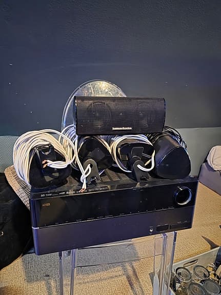 Harman Kardon AVR 460 + HKTS 11 5.1 Hemmabiosystem med subwoofer