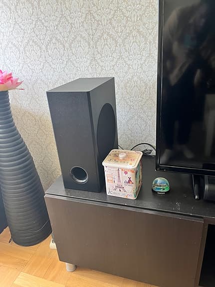 Luxor TV med Chromecast + Högtalare