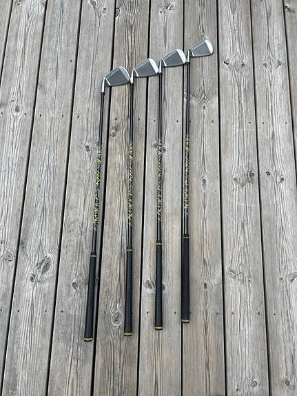 Golfset openklubbor plus driver och ny bag