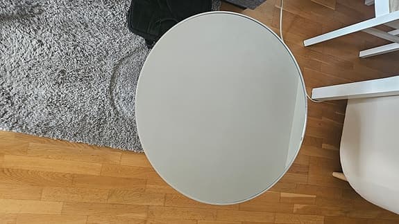 Rusta runt väggspegel glas