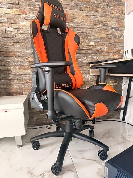 Cepter Rogue spelstol, orange