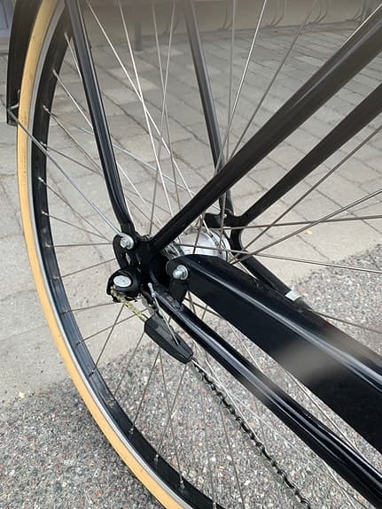 Mycket välskött herrcykel