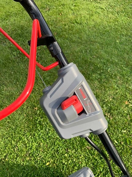 Paket med:  60V gräsklippare + Häcksax + Kedjesåg