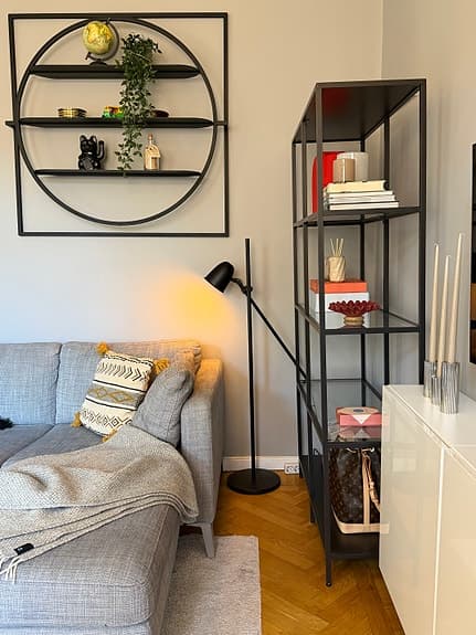 IKEA bokhylla svart