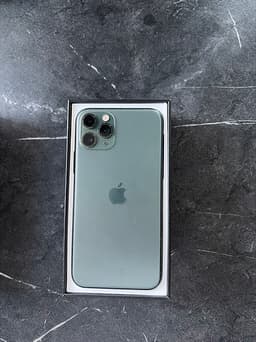 Apple iPhone 11 Pro 256 GB grön