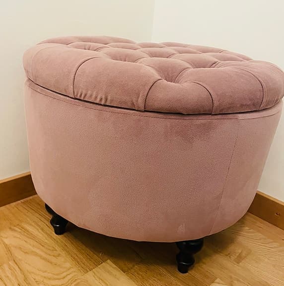 Rosa (sitt)pall med förvaring