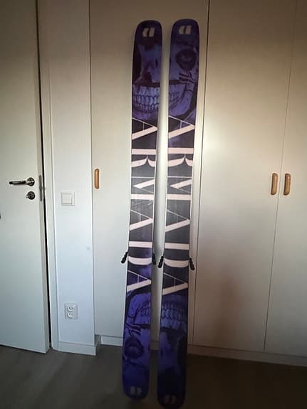 Armada ARV 116 JJ skidor 192 cm