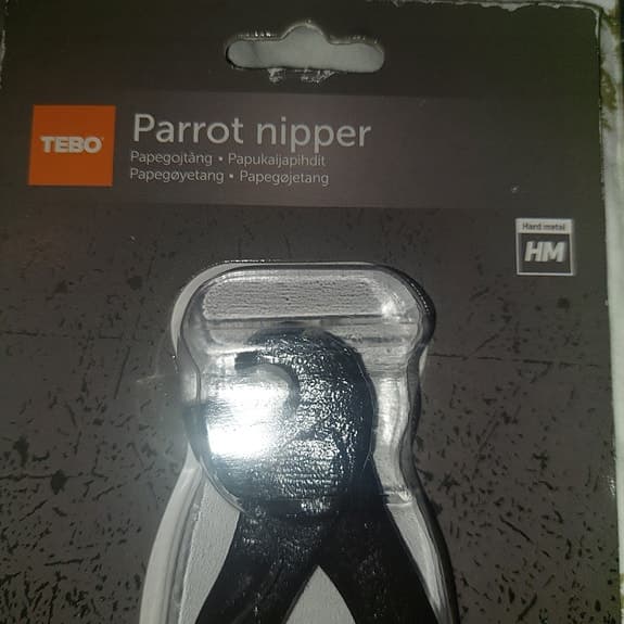 Har Tebo papegojtång och silikonverktyg för fogar