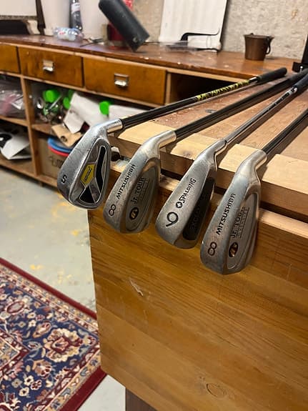 Barn golfklubbor järn 50kr styck