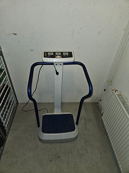 Vibrationsplatta träningsmaskin med handtag