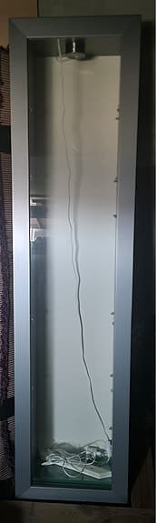 Vägghängt vitrinskåp IKEA Bertby