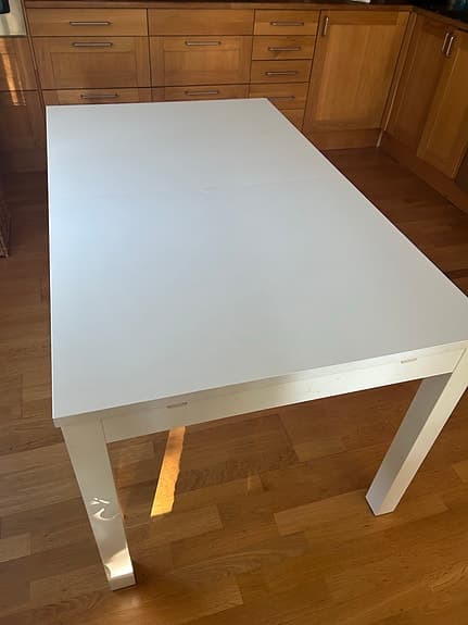 Köksbord och 4 stolar