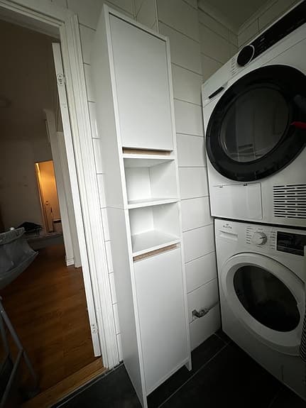 Förvaringsskåp till badrum