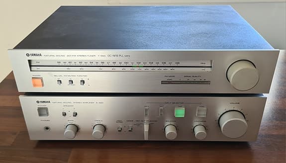 Yamaha A-550 med T,-550