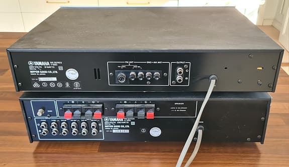 Yamaha A-550 med T,-550
