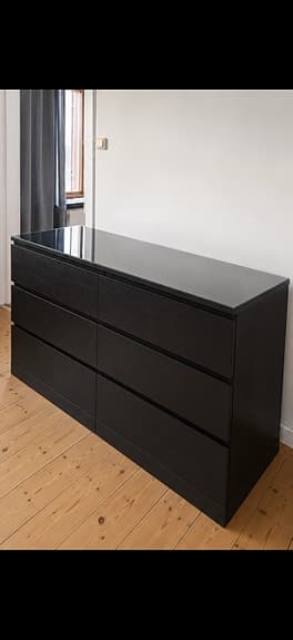 IKEA MALM byrå 6 lådor – svart med glasskiva
