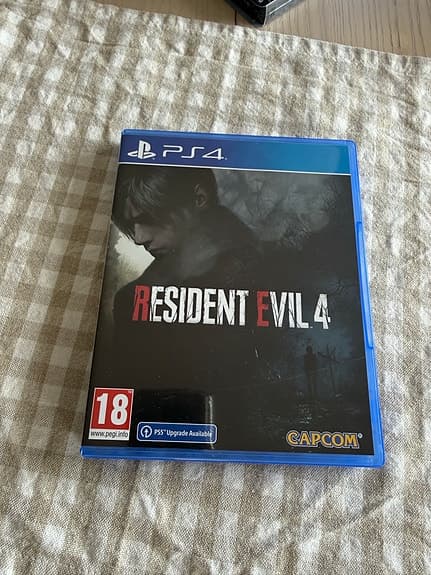 Resident Evil 4 PS4 spel