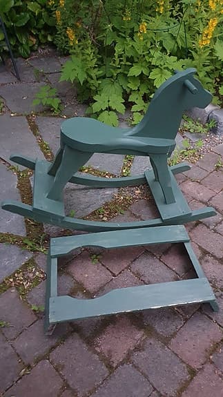 Gunghäst i trä