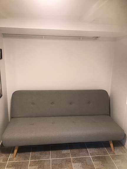 Stilren bäddsoffa i nyskick! JUVRE från Jysk