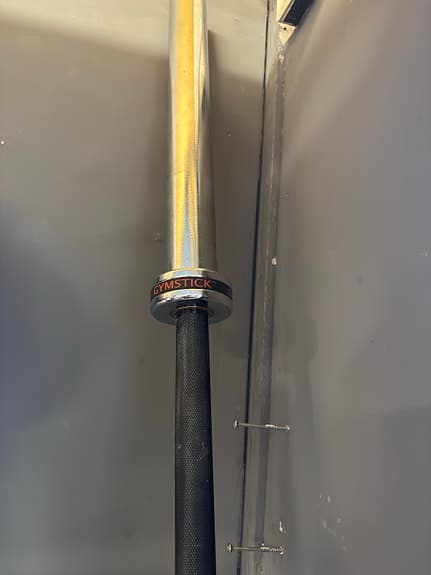 Skivstång med viktskivor och lyftgolv
