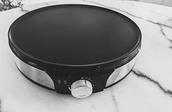 Elektrisk crepe-/pannkaksgrill svart