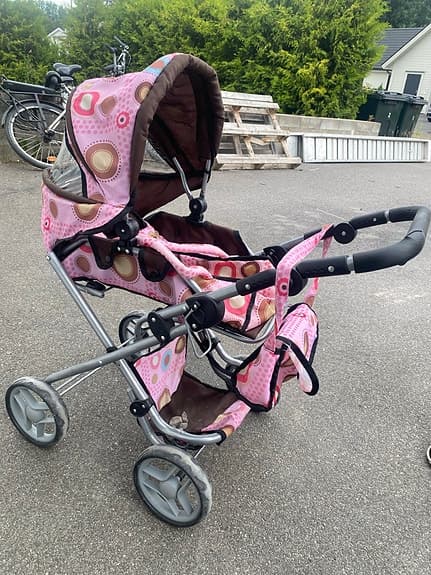 Barnvagn leksak med tillbehör