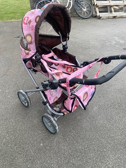 Barnvagn leksak med tillbehör